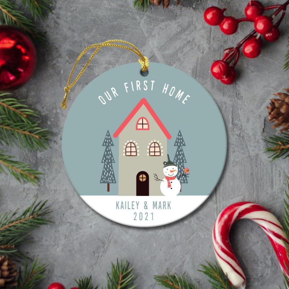 Personalized Christmas Round Ceramic Ornament